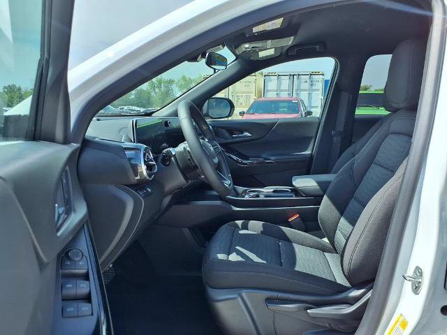 New 2027 Chevrolet Equinox LT FWD image 15
