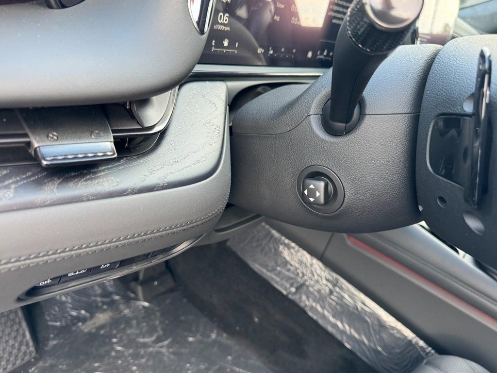 New 2026 Genesis G90 3.5T Prestige image 11