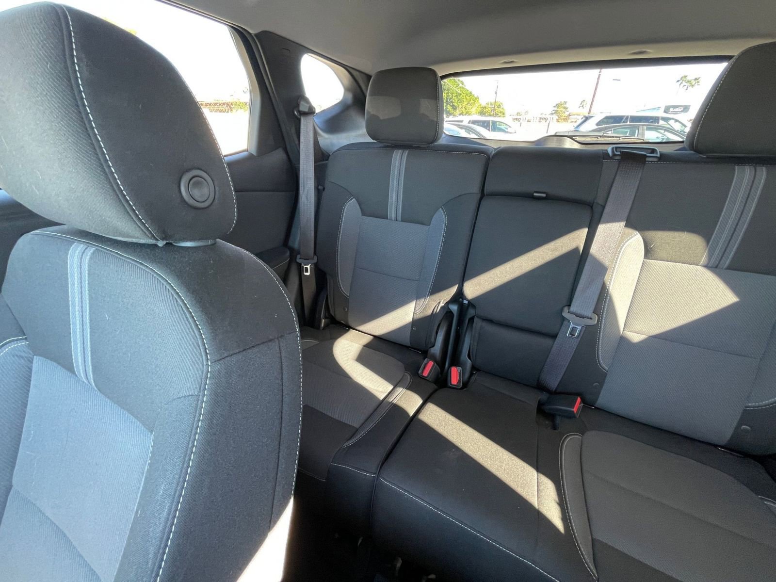 Used 2025 Chevrolet Blazer LT image 40