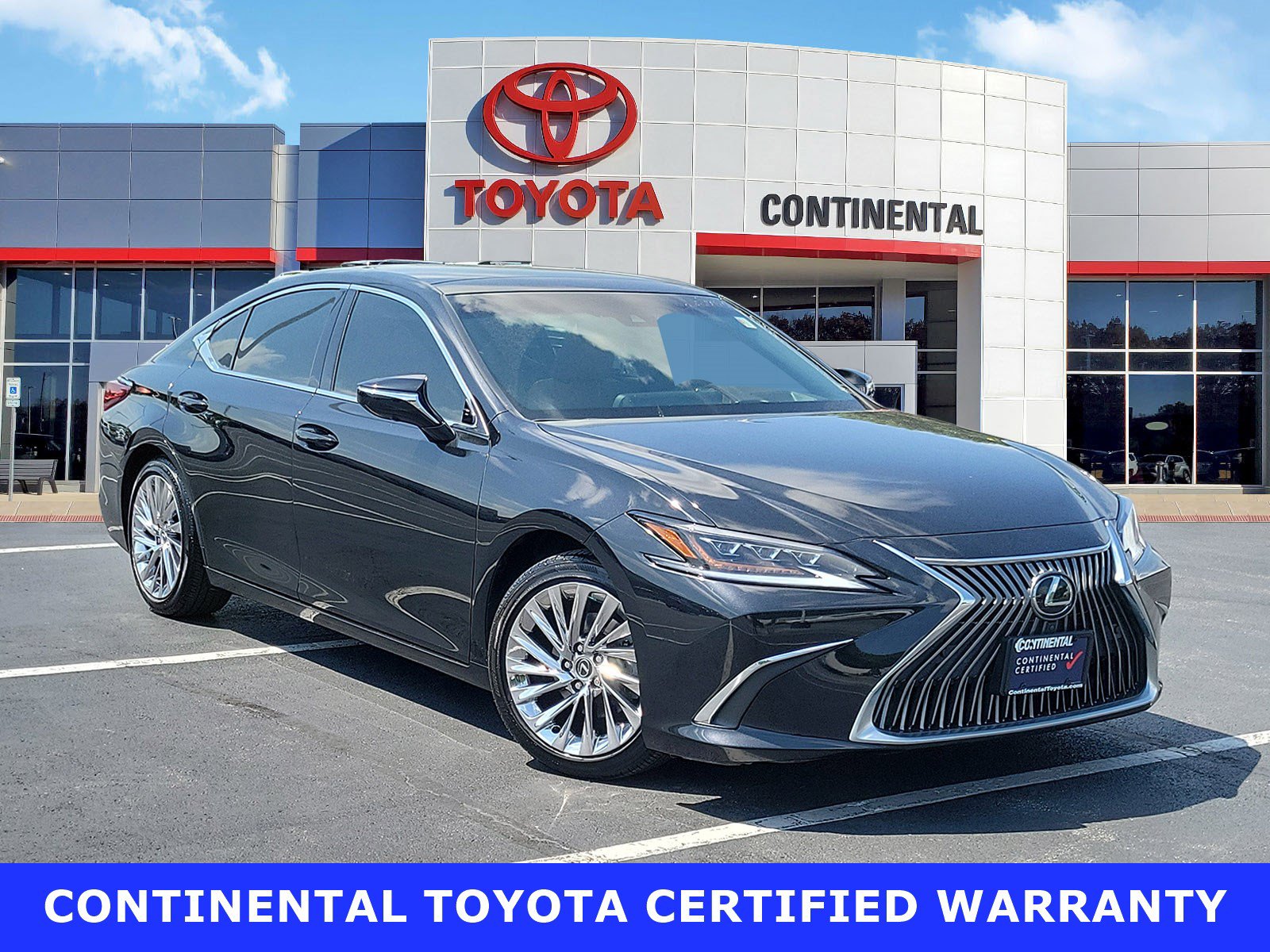 Used 2020 Lexus ES 350 Ultra Luxury w/ Accessory Package 2