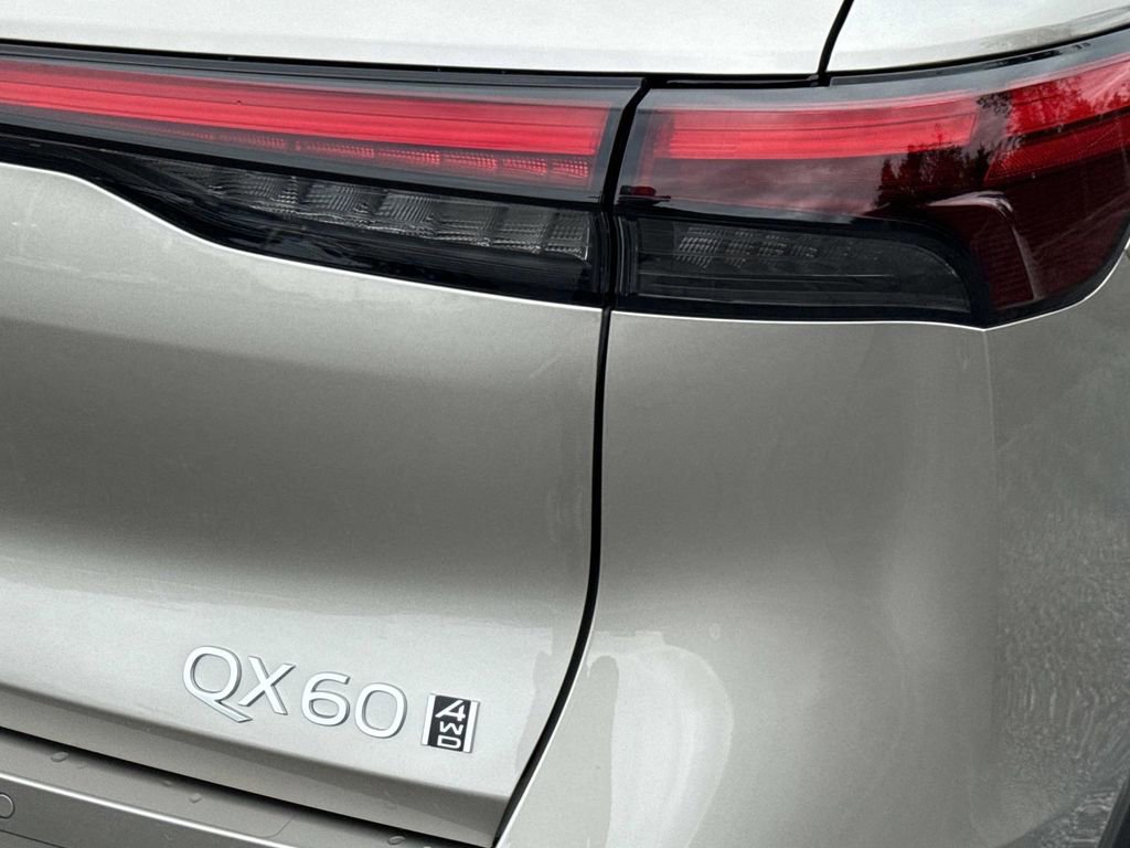 New 2026 INFINITI QX60 Luxe w/ Family Package image 29