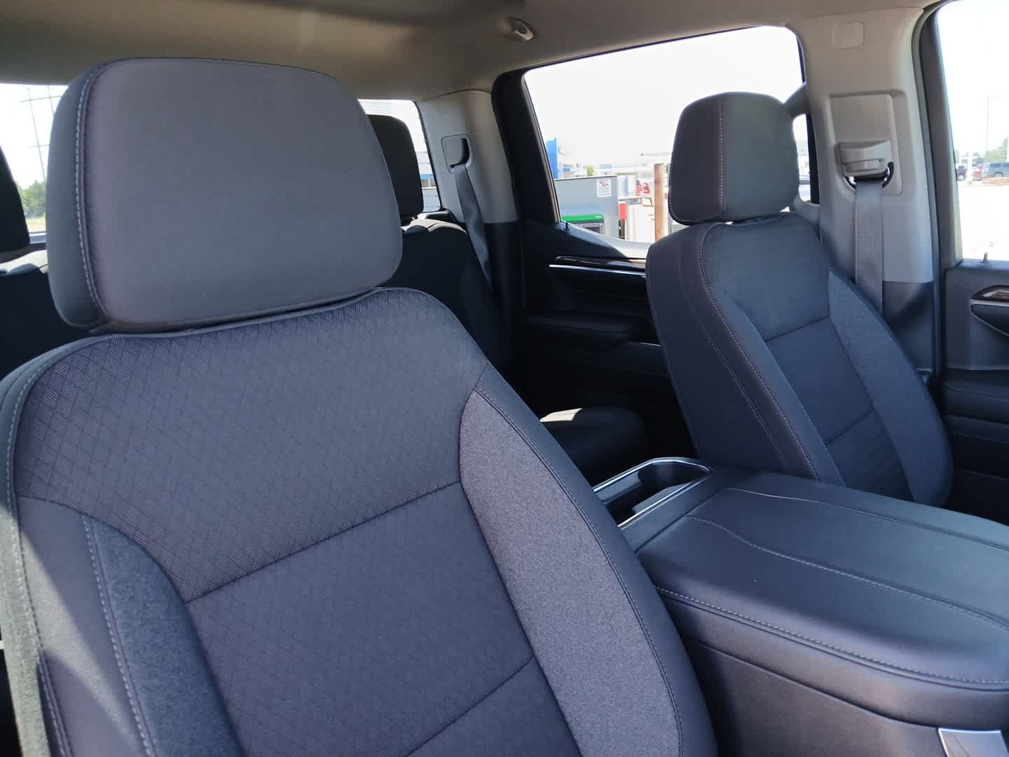Used 2024 Chevrolet Silverado 1500 LT Trail Boss AWD/4WD image 54