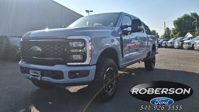 New 2025 Ford F350 Lariat image 1