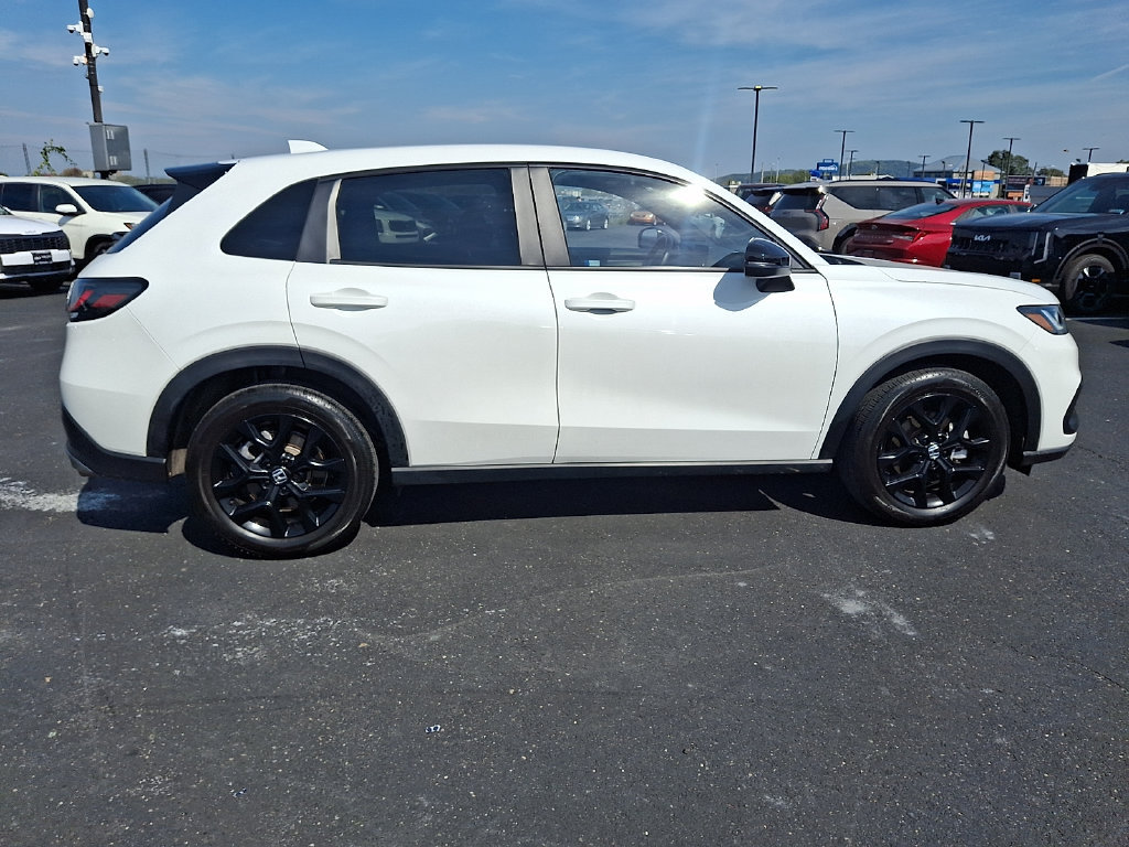 Used 2024 Honda HR-V Sport image 7