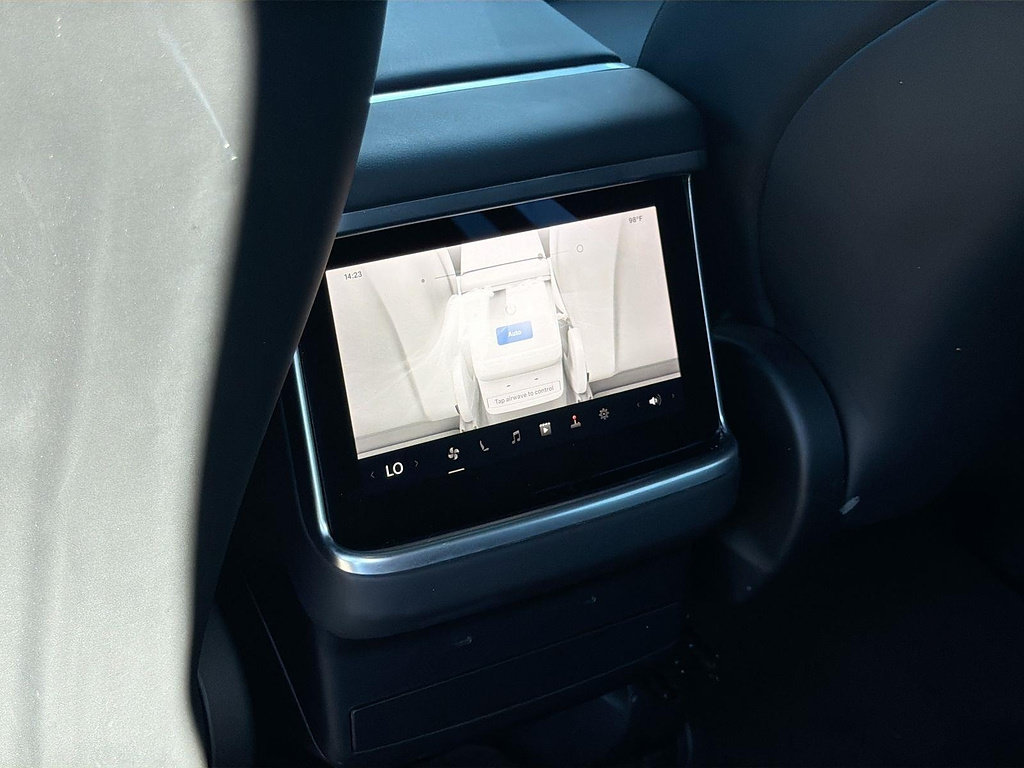 Used 2022 Tesla Model X AWD/4WD image 26