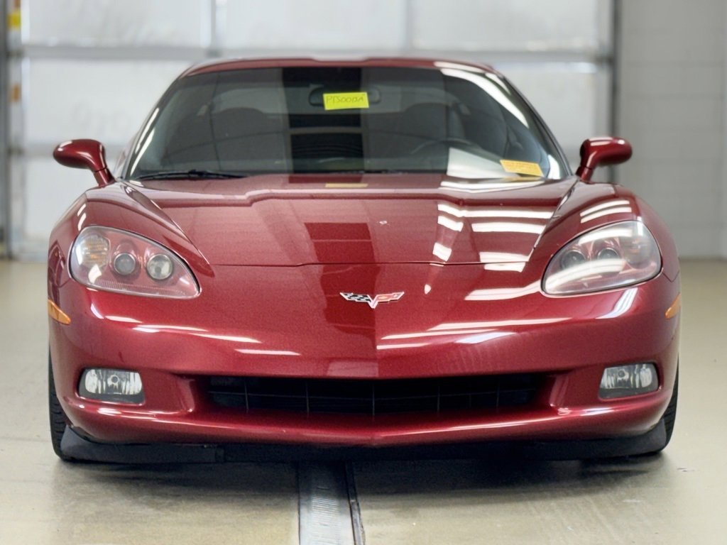 Used 2009 Chevrolet Corvette Coupe image 2