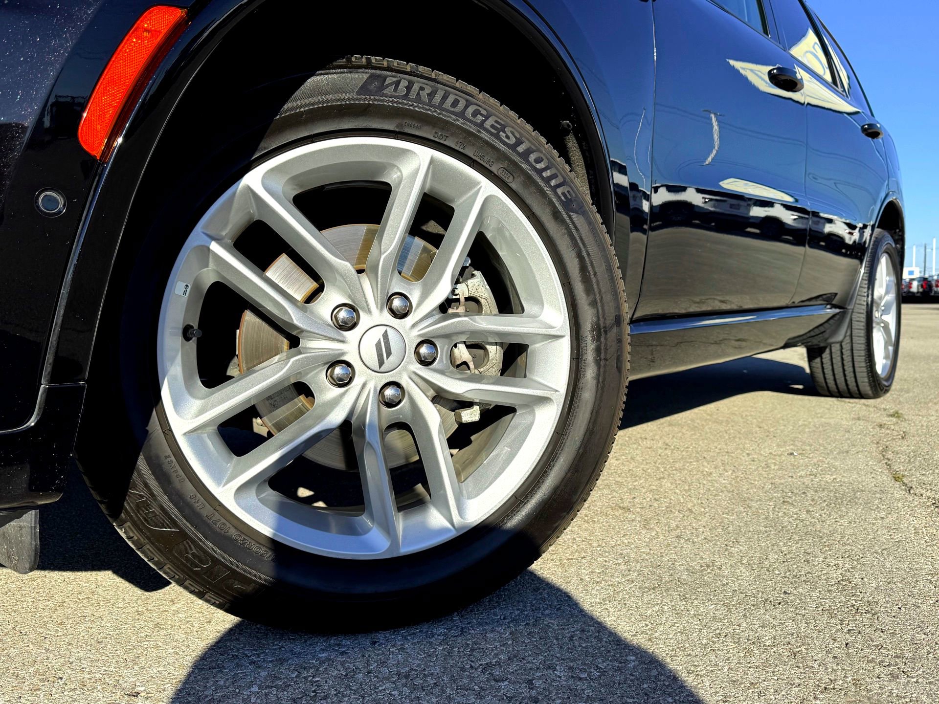 Used 2025 Dodge Durango GT image 2