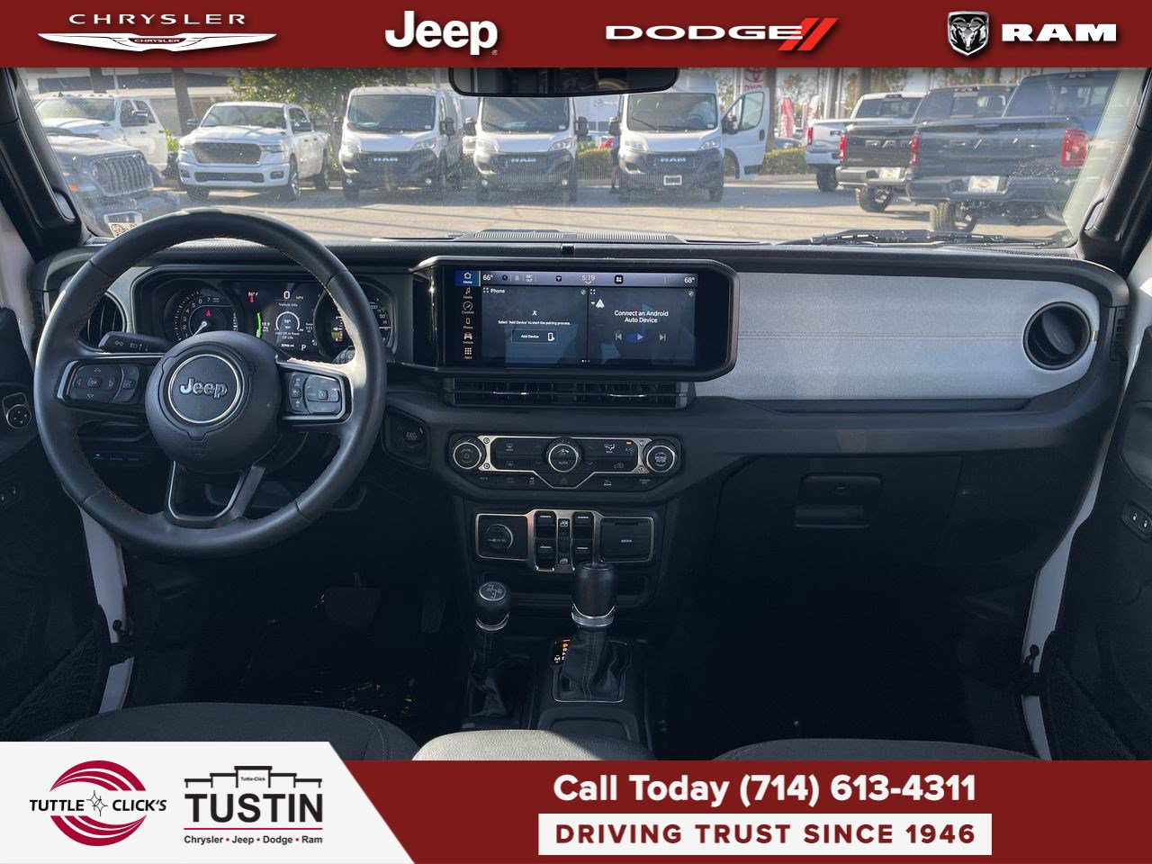 Used 2024 Jeep Wrangler Unlimited AWD/4WD image 12