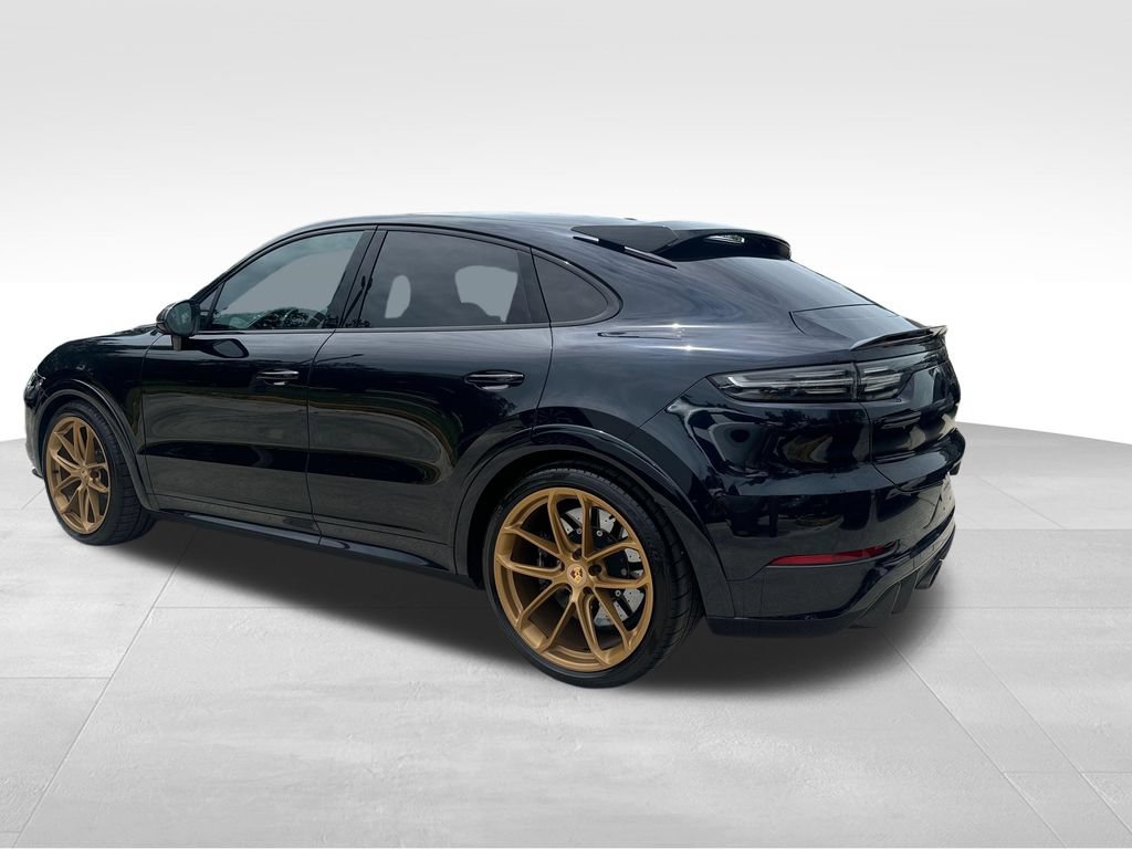 Used 2022 Porsche Cayenne Turbo GT AWD/4WD image 5