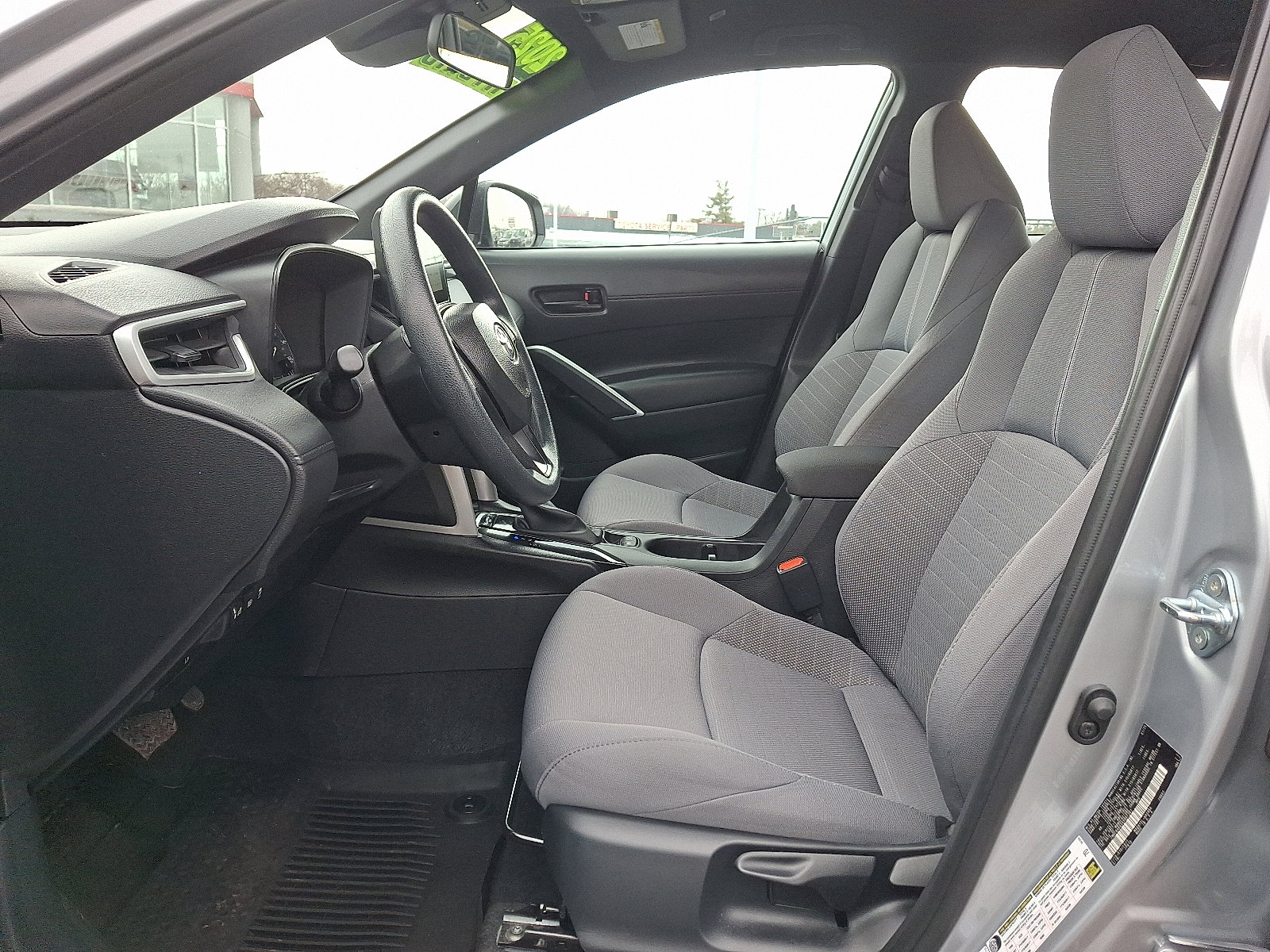 Used 2025 Toyota Corolla Cross AWD Hybrid image 14