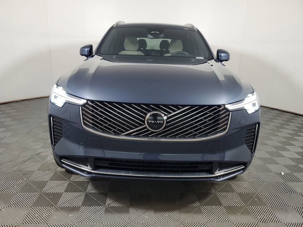 Certified 2026 Volvo XC90 B6 Plus w/ Protection Package Premier image 2