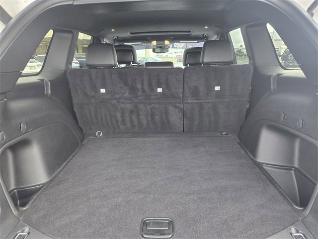 Used 2022 Jeep Grand Cherokee Limited w/ Trailer Tow Group IV image 16