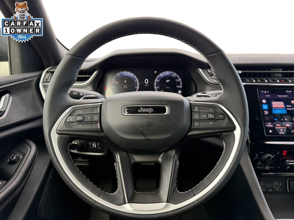Certified 2025 Jeep Grand Cherokee Laredo X w/ Luxury Tech Group I AWD/4WD image 12