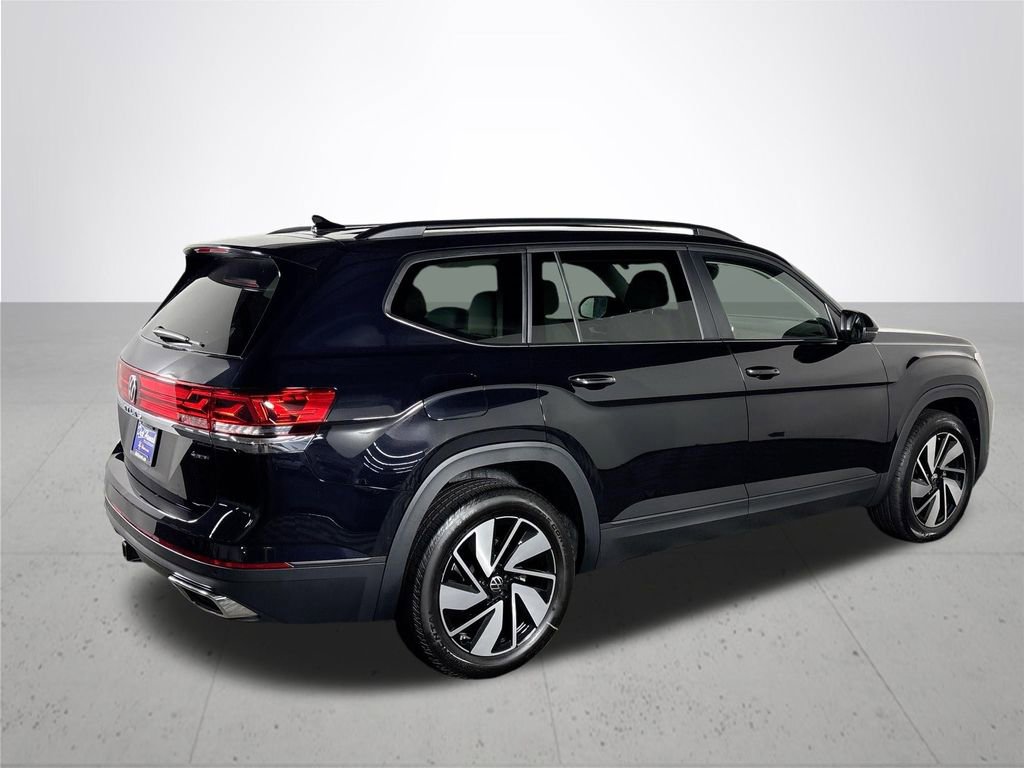 New 2025 Volkswagen Atlas SE image 6