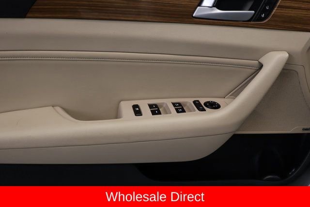Used 2015 Hyundai Sonata Limited w/ Option Group 06 image 9