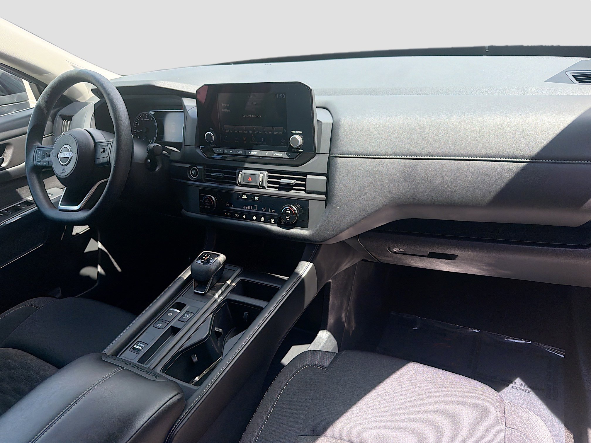 Used 2024 Nissan Pathfinder S FWD image 33