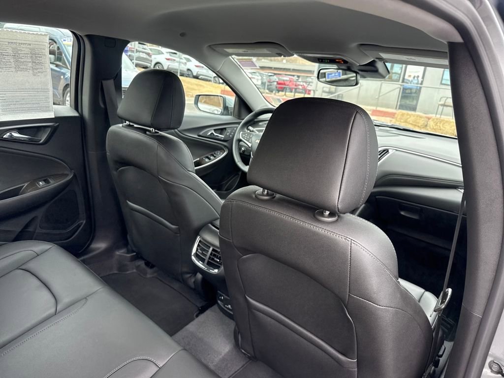 Used 2024 Chevrolet Malibu LT FWD image 26