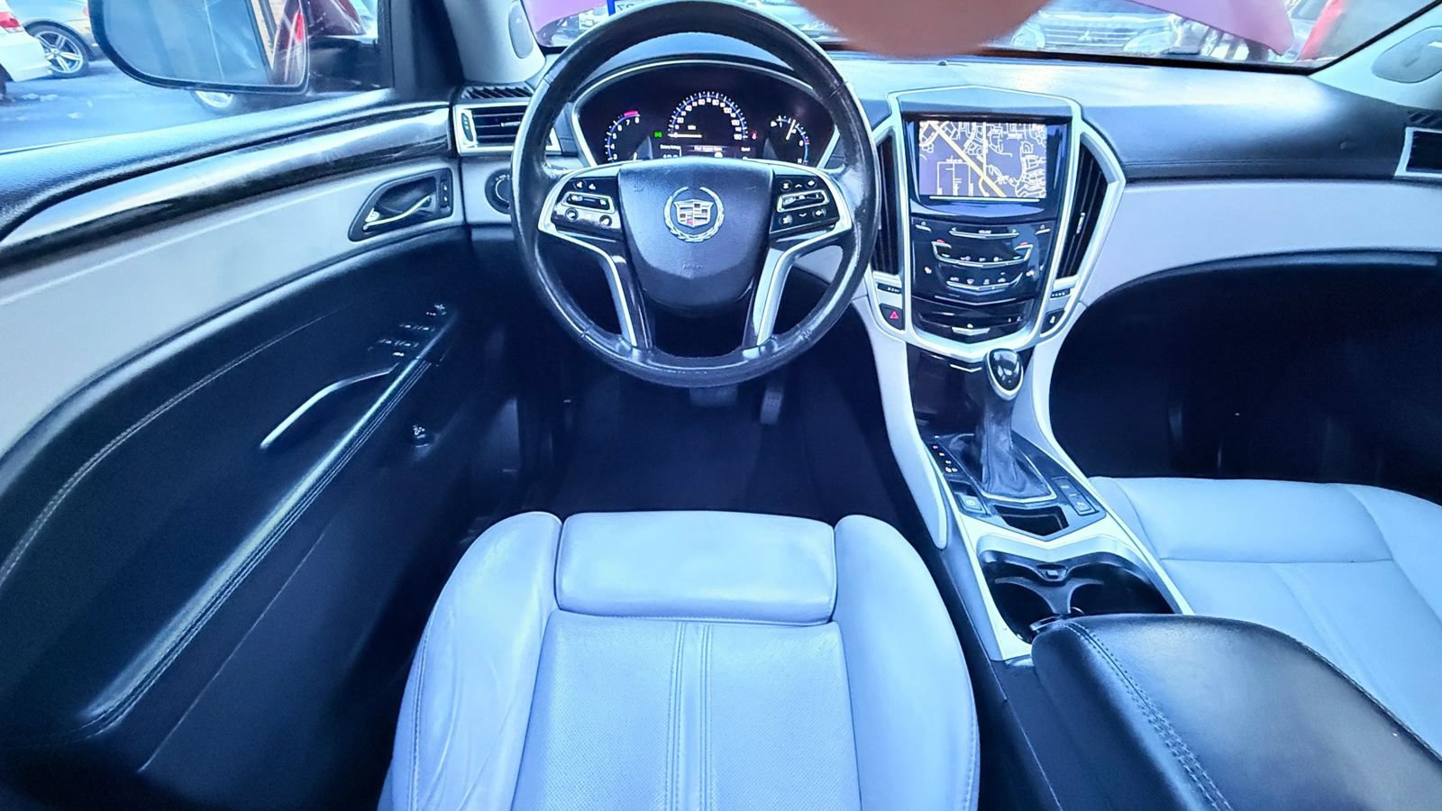 Used 2014 Cadillac SRX Luxury AWD/4WD image 21