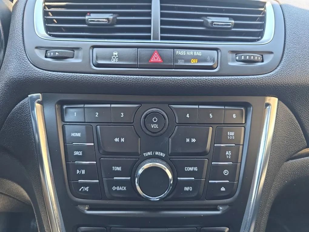 Used 2016 Buick Encore AWD image 28