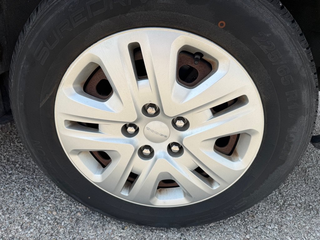 Used 2018 Dodge Grand Caravan SE w/ UConnect Hands-Free Group FWD image 14