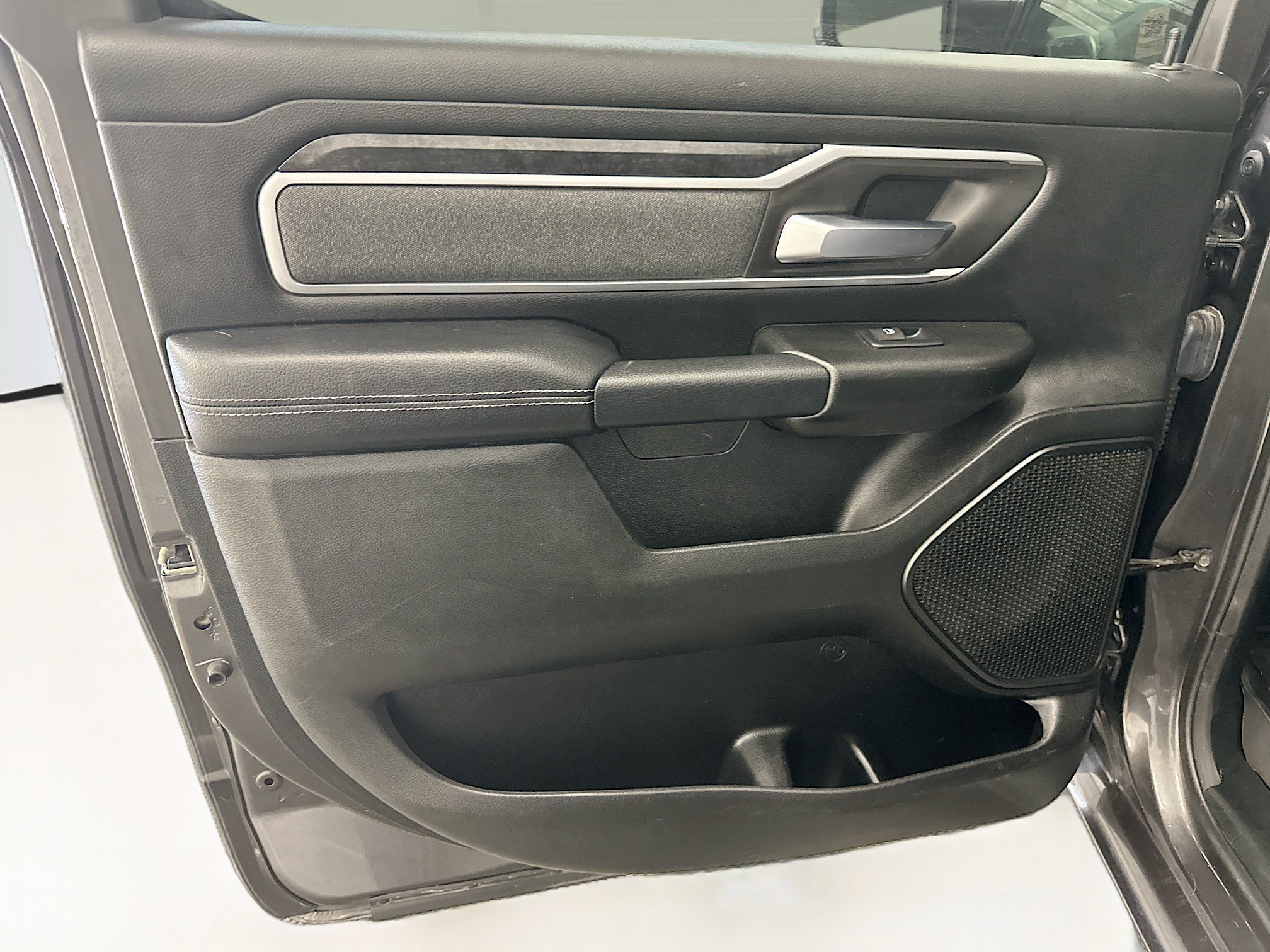Used 2020 RAM 1500 Big Horn AWD/4WD image 26