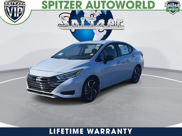 New 2025 Nissan Versa SR w/ Trunk Package FWD image 4