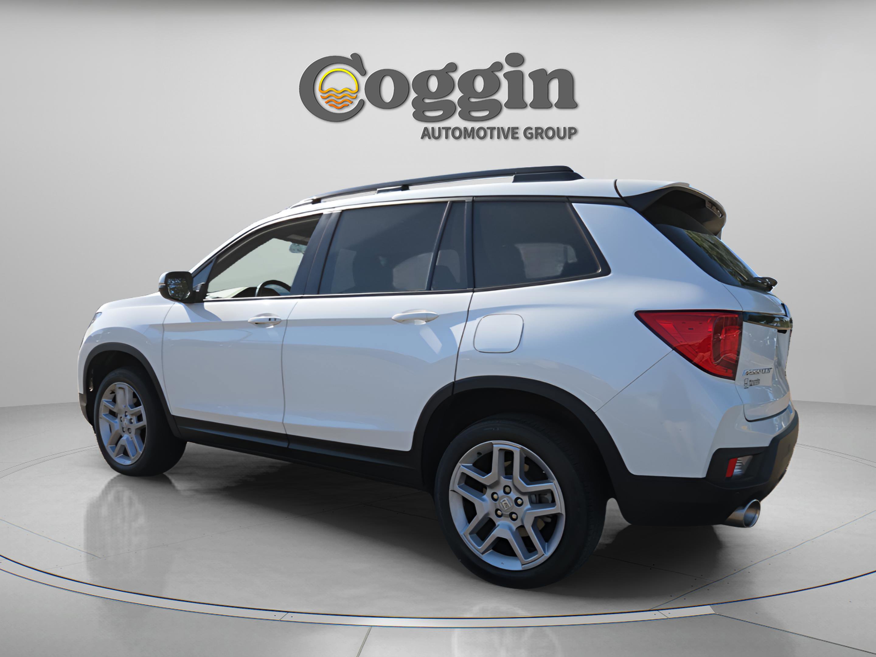 Certified 2024 Honda Passport EX-L image 4