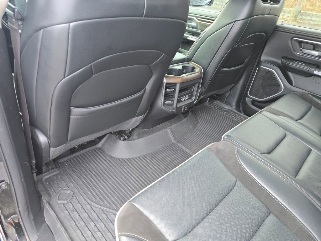 Used 2022 RAM 1500 Laramie image 25