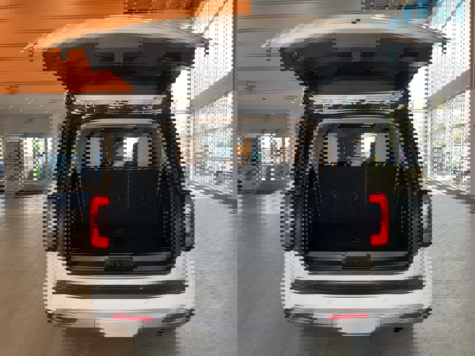 Used 2023 Ford Expedition Max Limited AWD/4WD image 35