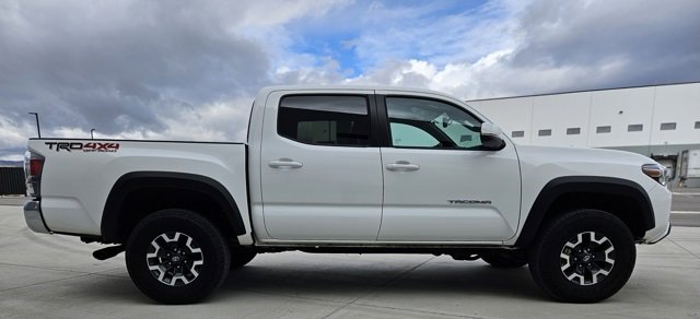 Used 2023 Toyota Tacoma TRD Off-Road image 6