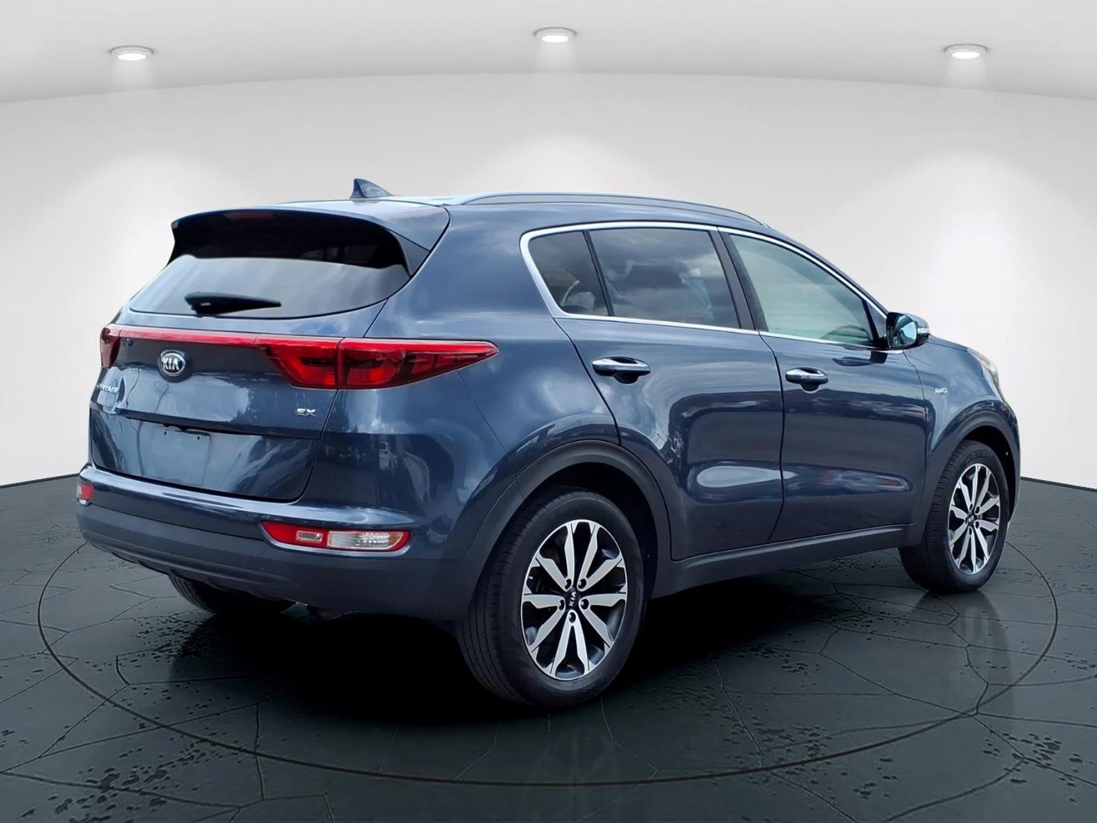 Used 2018 Kia Sportage EX AWD/4WD image 3