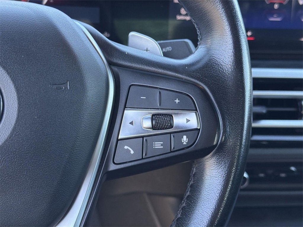 Used 2024 BMW 430i Convertible image 9