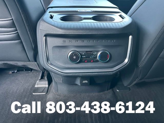 Used 2025 Ford Expedition Tremor AWD/4WD image 14