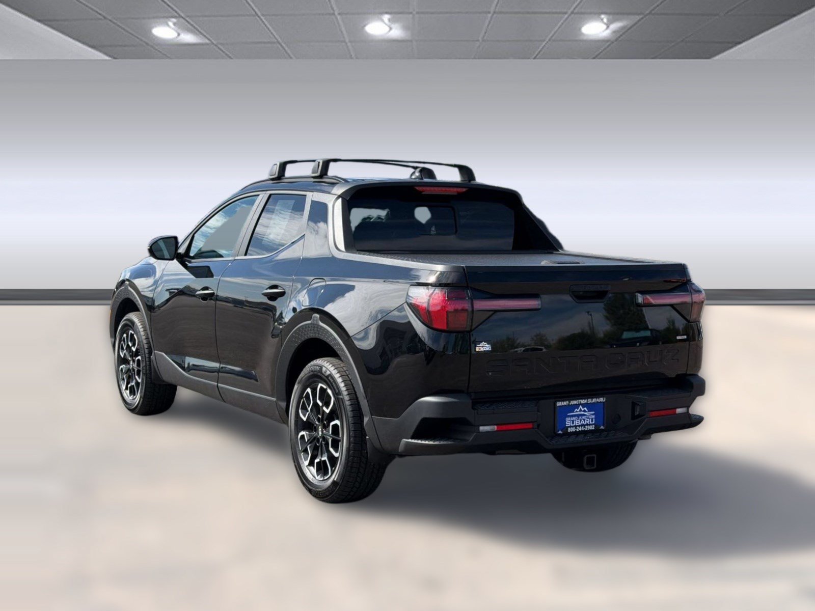 Used 2022 Hyundai Santa Cruz SEL w/ Activity Package AWD/4WD image 3