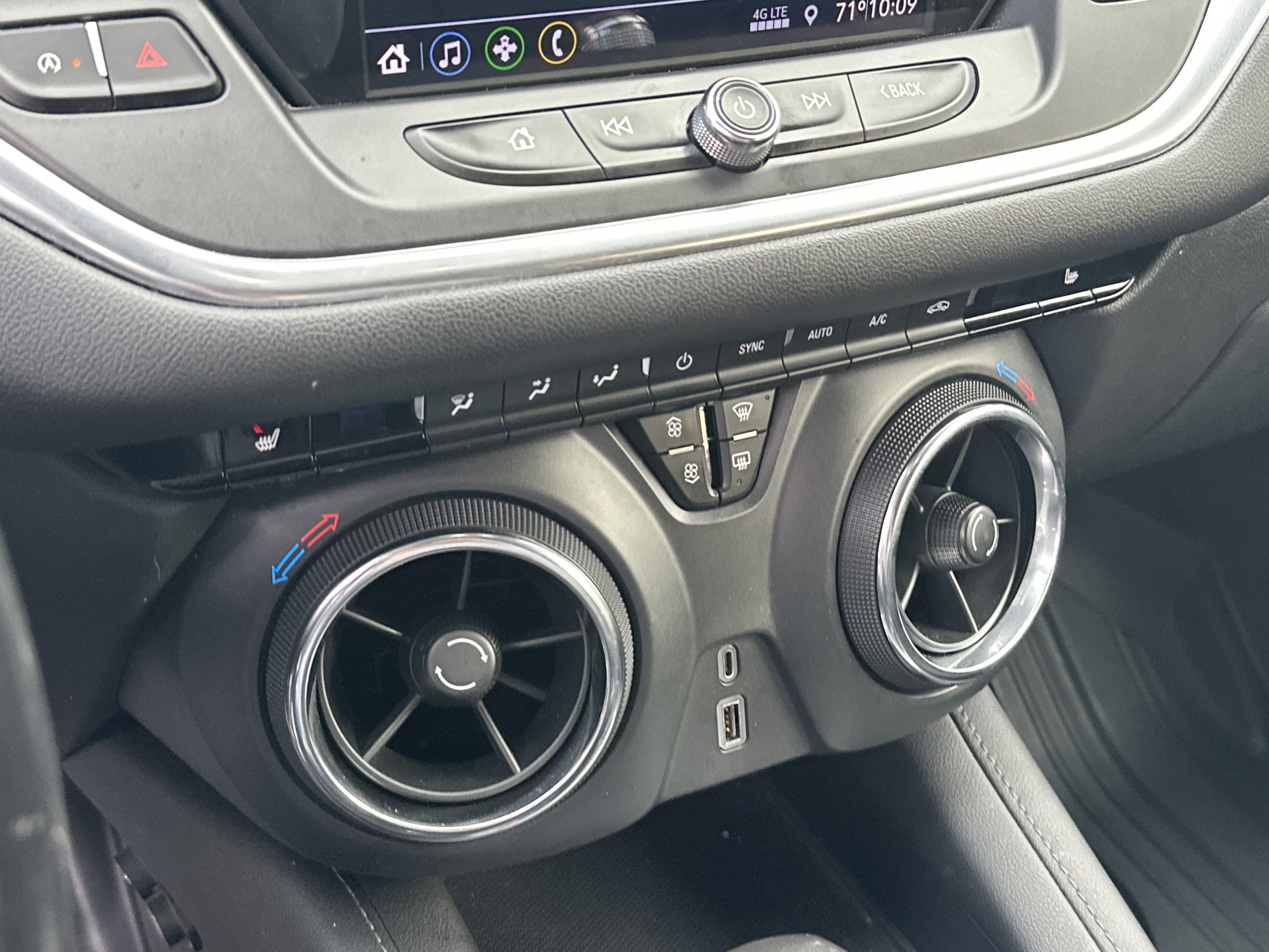 Certified 2020 Chevrolet Blazer LT image 26