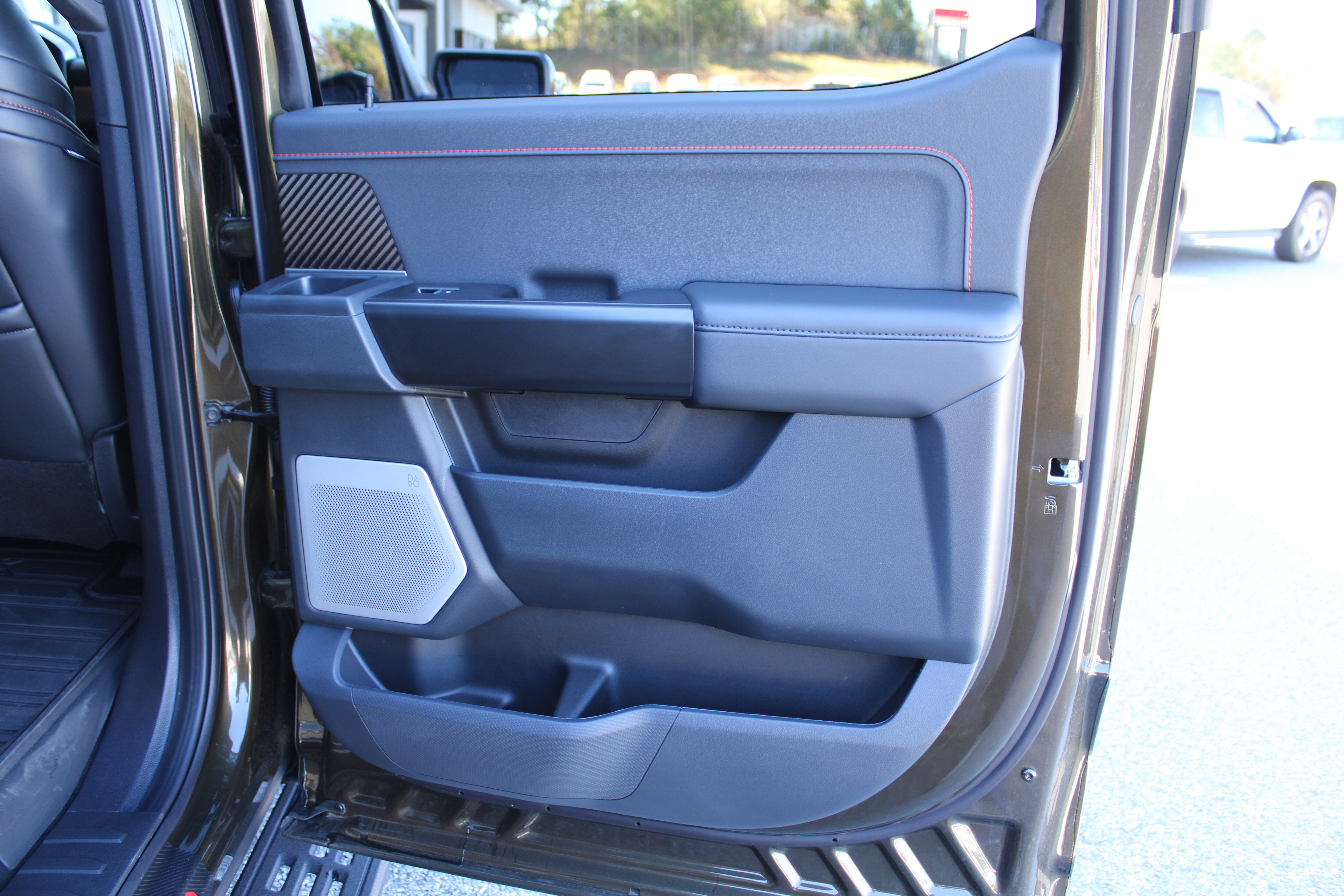 Used 2025 Ford F150 Raptor AWD/4WD image 14