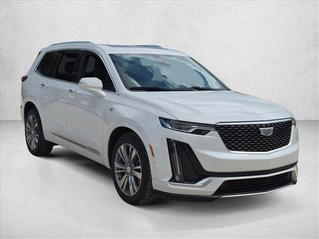 Used 2021 Cadillac XT6 Premium Luxury FWD image 3