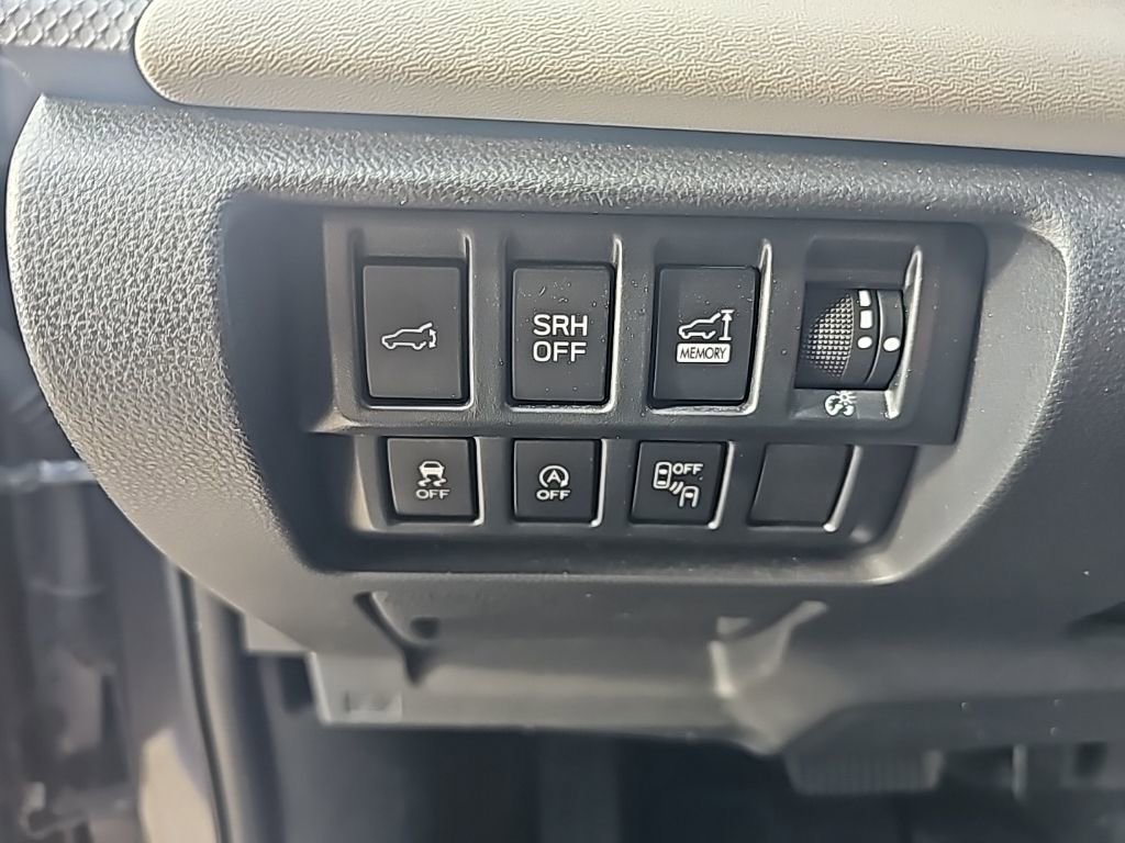Used 2023 Subaru Forester Limited AWD/4WD image 14