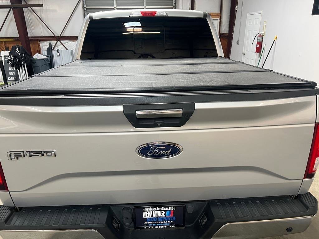 Used 2017 Ford F150 XLT w/ Equipment Group 302A Luxury image 9