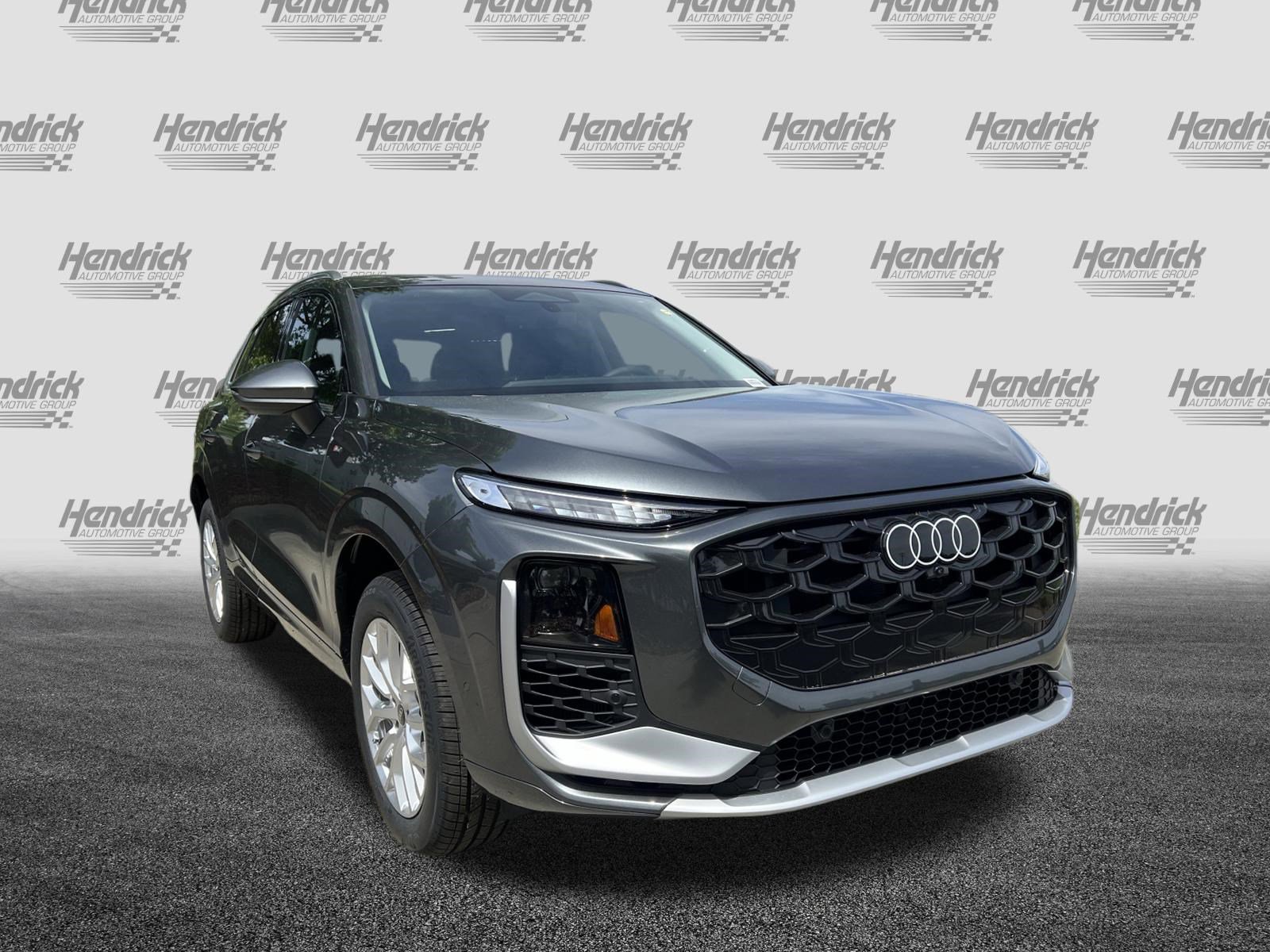 New 2026 Audi Q3 quattro 2.0T image 2