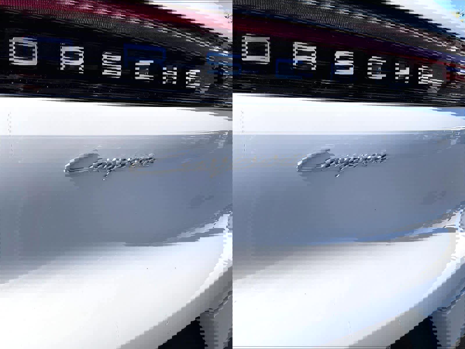 Used 2024 Porsche Cayenne AWD/4WD image 10