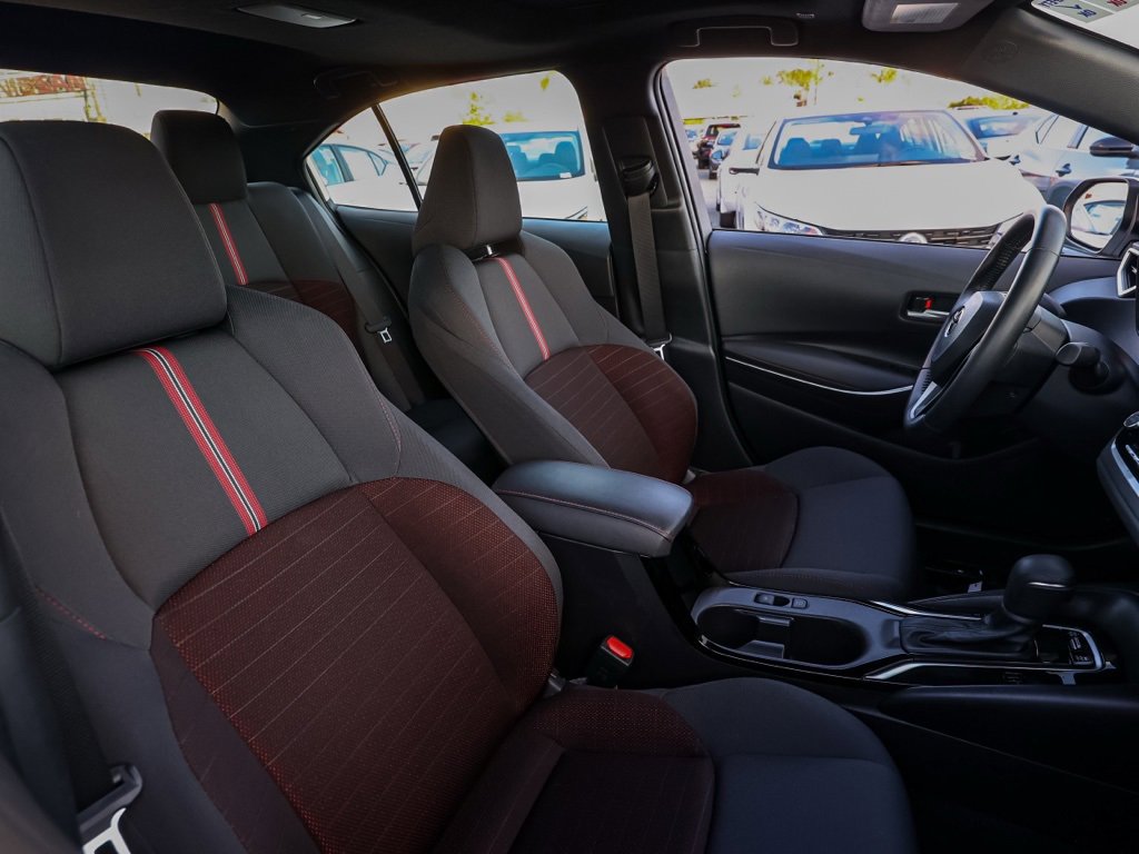 Used 2023 Toyota Corolla SE image 20