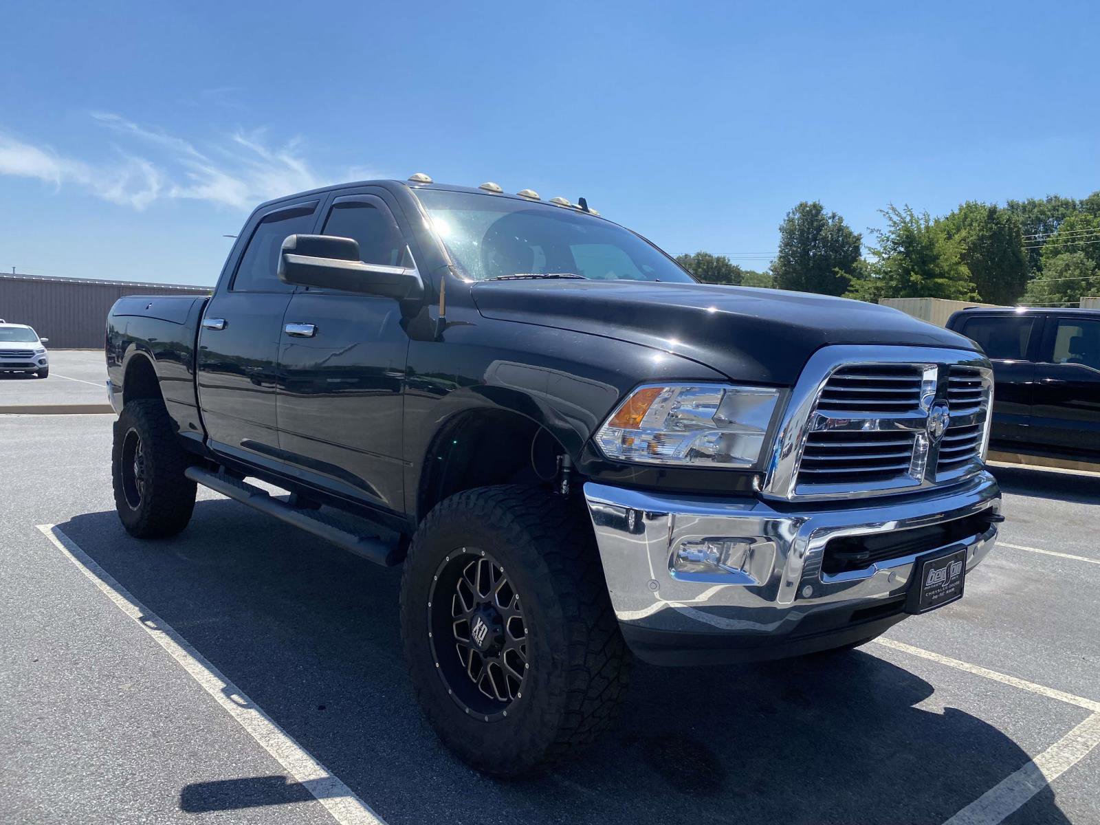Used 2018 RAM 2500 Big Horn AWD/4WD image 1