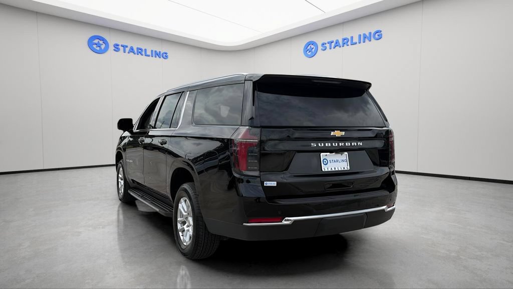 Certified 2025 Chevrolet Suburban LS RWD image 7