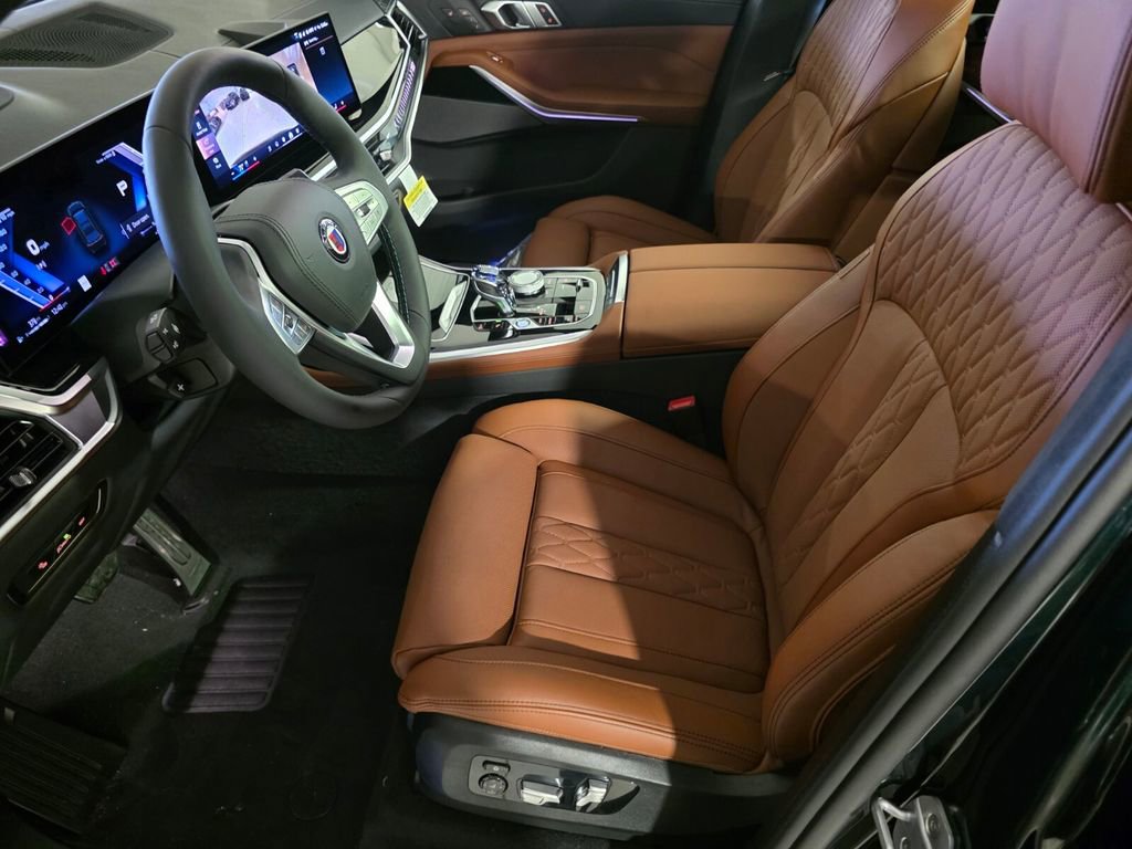 New 2026 BMW ALPINA XB7 AWD/4WD image 7