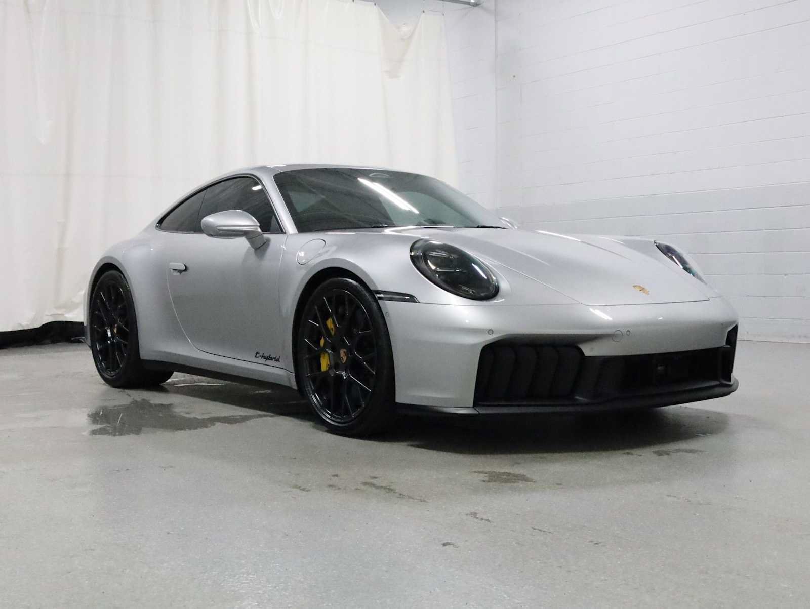 Certified 2026 Porsche 911 Carrera 4 GTS AWD/4WD image 13