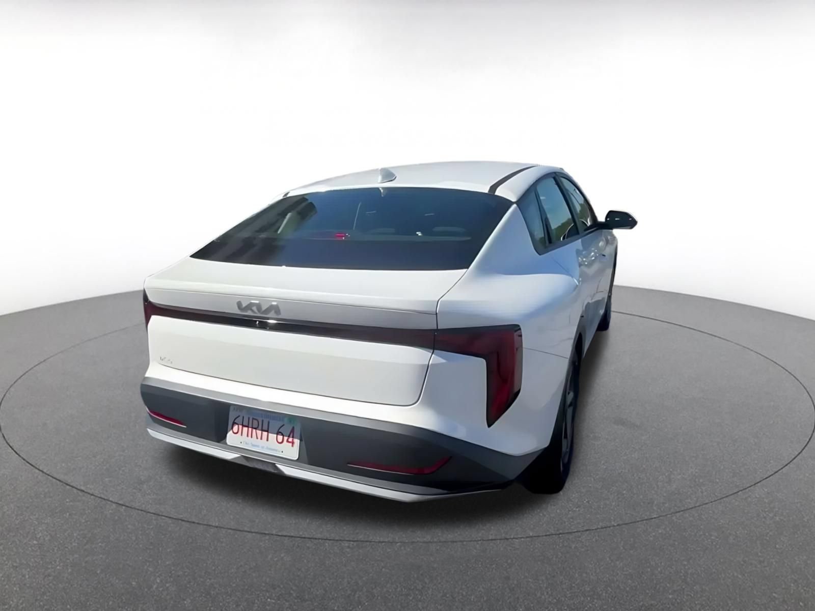Used 2025 Kia K4 FWD image 13