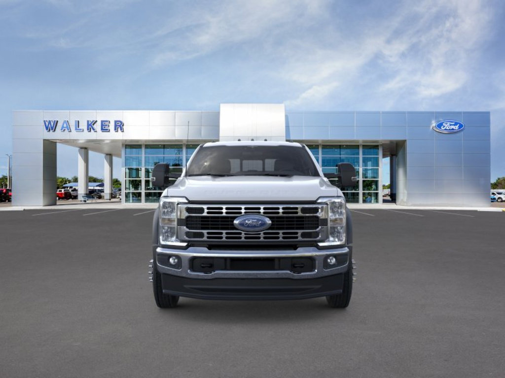 New 2026 Ford F550 4x4 Crew Cab image 6