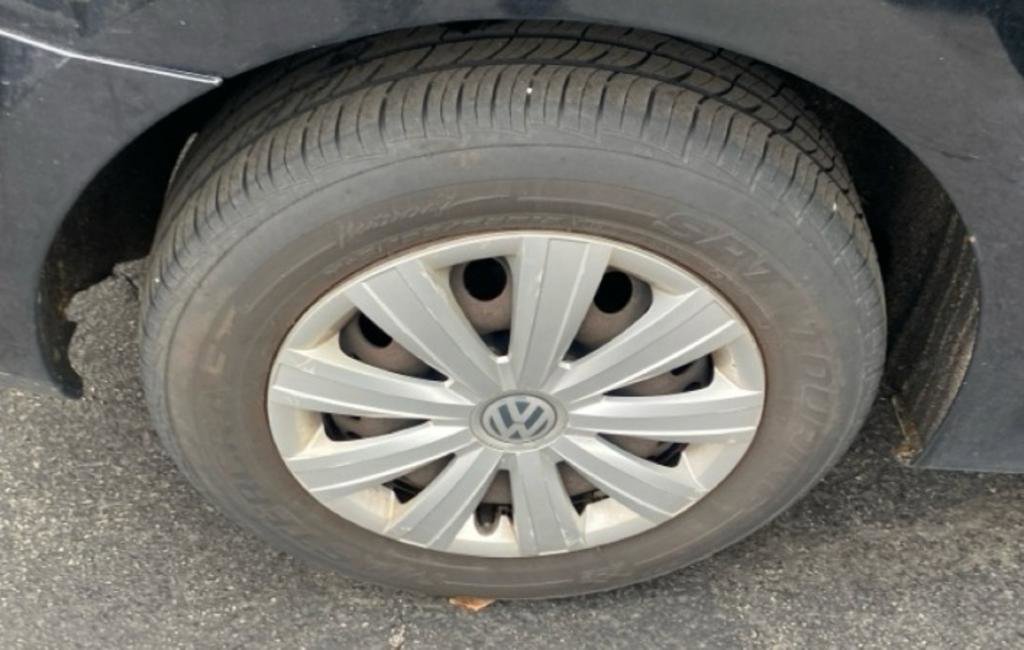 Used 2013 Volkswagen Jetta S FWD image 23