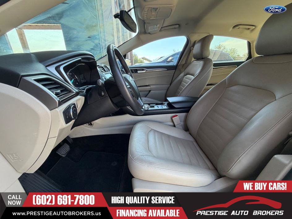 Used 2018 Ford Fusion Energi SE FWD image 21